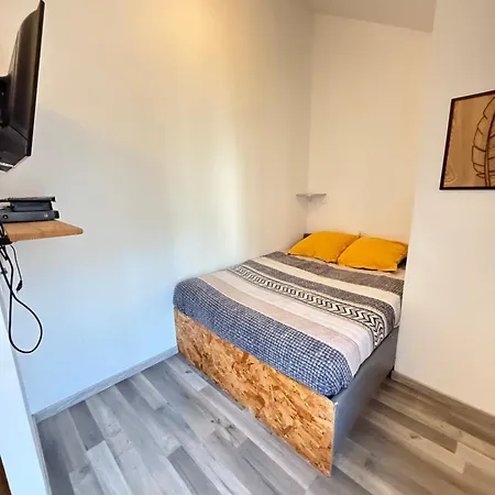 Le Spot H34, Proche De La 別荘 *